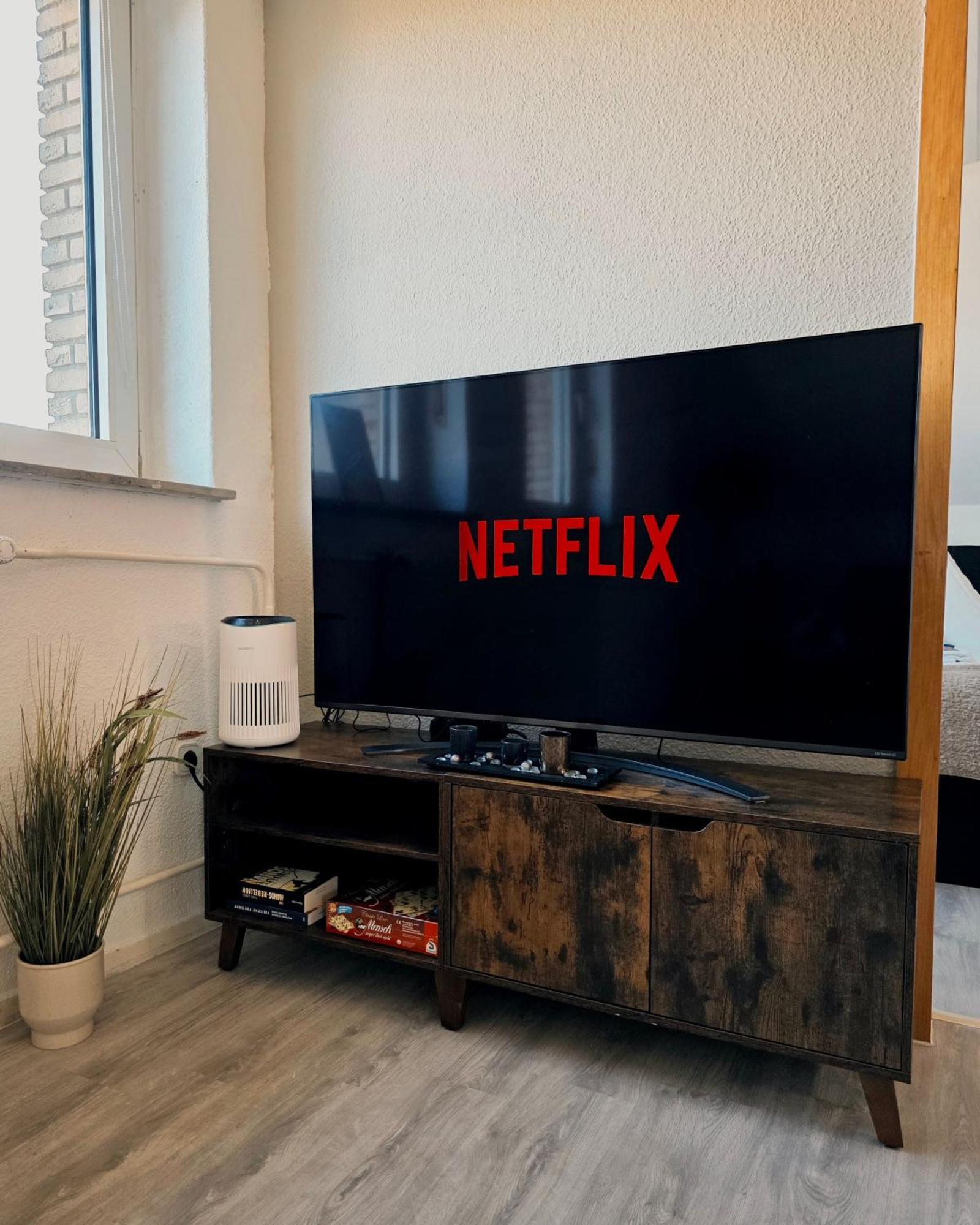 Ama Home Apartment In Hiddenhausen - Wlan, Smart-Tv - Nahe A30 & A2 - Nur 10 Min Von Herford Esterno foto